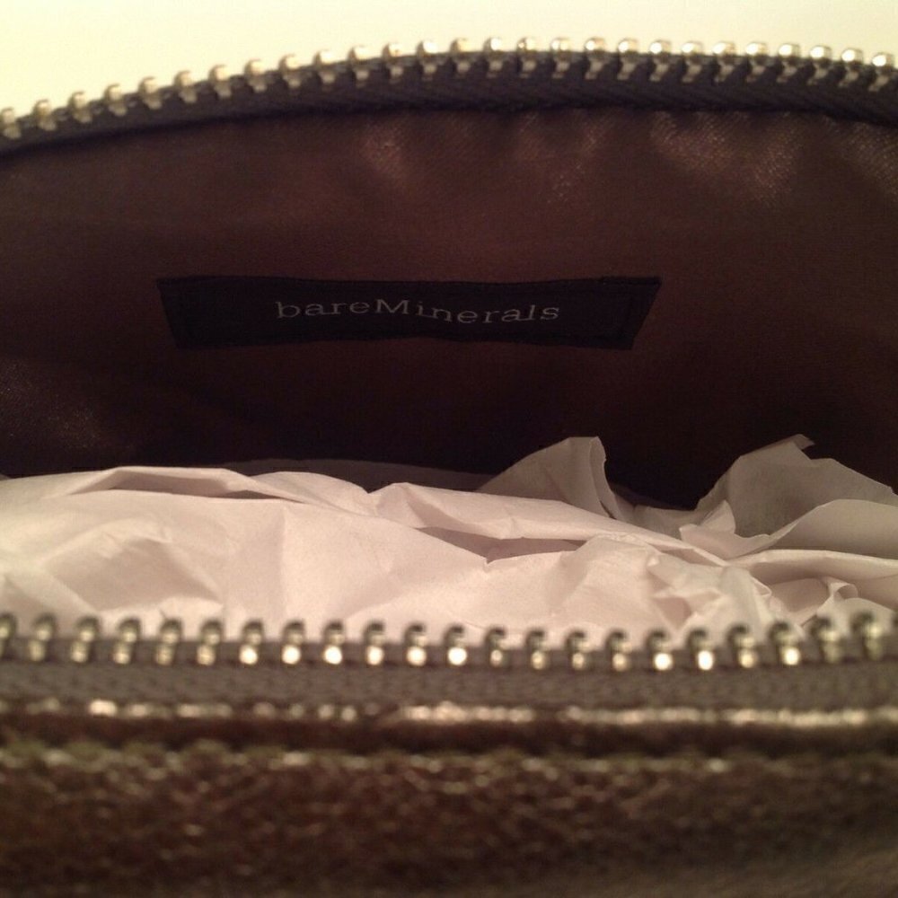 bareMinerals Gunmetal Clutch Purse / Makeup Bag / Cosmetics Bag / BRAND NEW - Picture 4 of 5